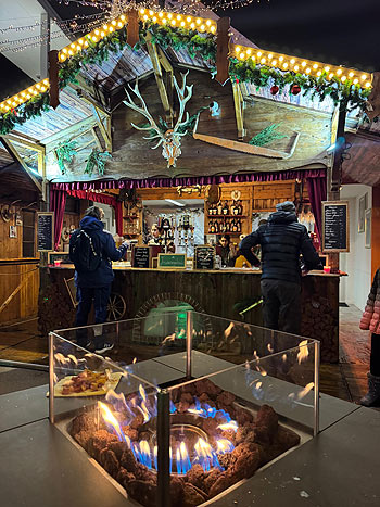 Premiere in der Messestadt: "Riem Arcaden Weihnachtszauber" (24.11.-23.12.2025) (©Foto: Elke Löw)